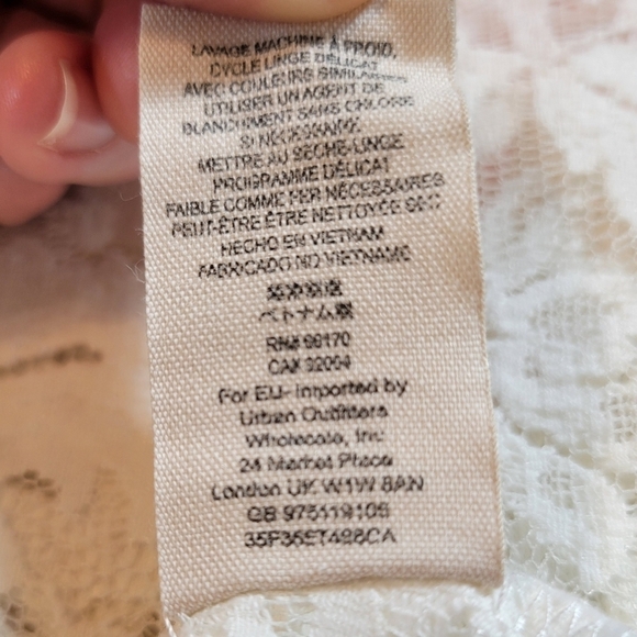 Free People (Women’s Small) Ivory Sheer Lace 3/4 Length Sleeve Baby Doll Blouse - Picture 6 of 8